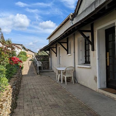 Au Chalet D'Illiers Combray, Grand Jardin Arbore Exteriör bild